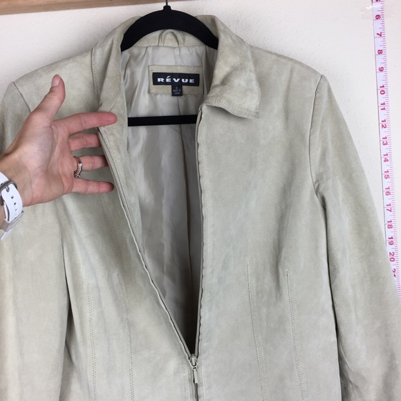 🌞FREE Révue Leather Jacket Cream Buttery Soft 10 - Picture 3 of 8